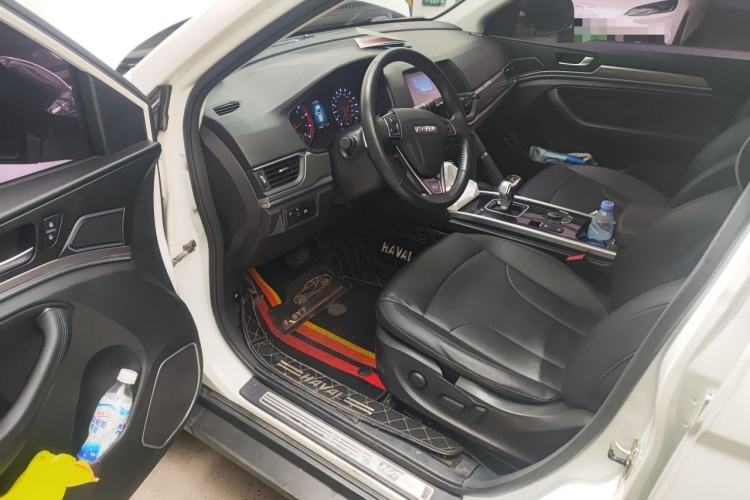 Used Haval H6 2018 Blue Label Sport Edition 1.5T Automatic Two-Wheel Drive Elite Model Interior 3
