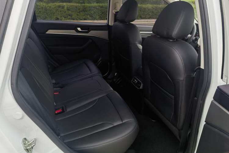 Used Haval H6 2018 Sport Edition 1.5T Automatic Two-Wheel Drive Elite Model China V Standard Interior 3