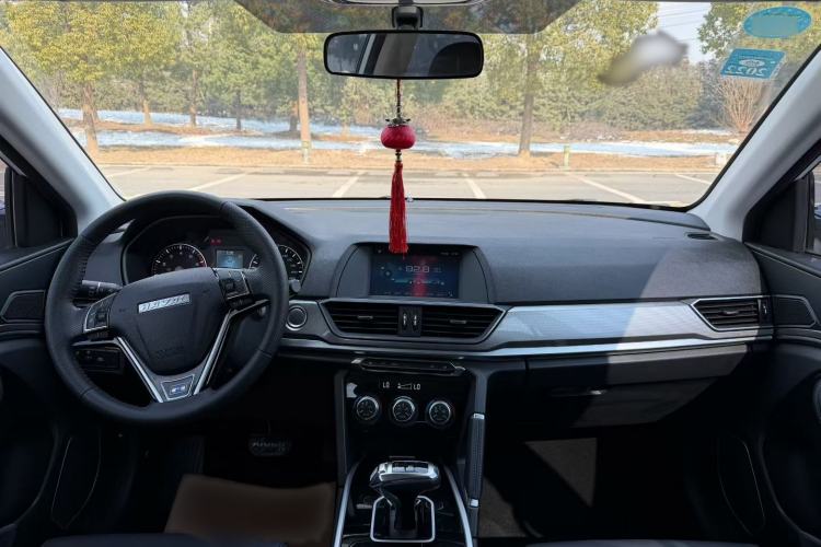 Used Haval H6 2018 Blue Label Sport Edition 1.5T Automatic Two-Wheel Drive Elite Model Interior 4
