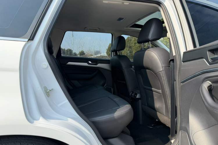 Used Haval H6 2018 Blue Label Sport Edition 1.5T Automatic Two-Wheel Drive Elite Model Interior 5