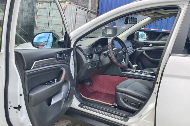 Used Haval H6 2018 Red-Label Sport Edition 1.5T Automatic Two-Wheel Drive Elite Model Interior 8