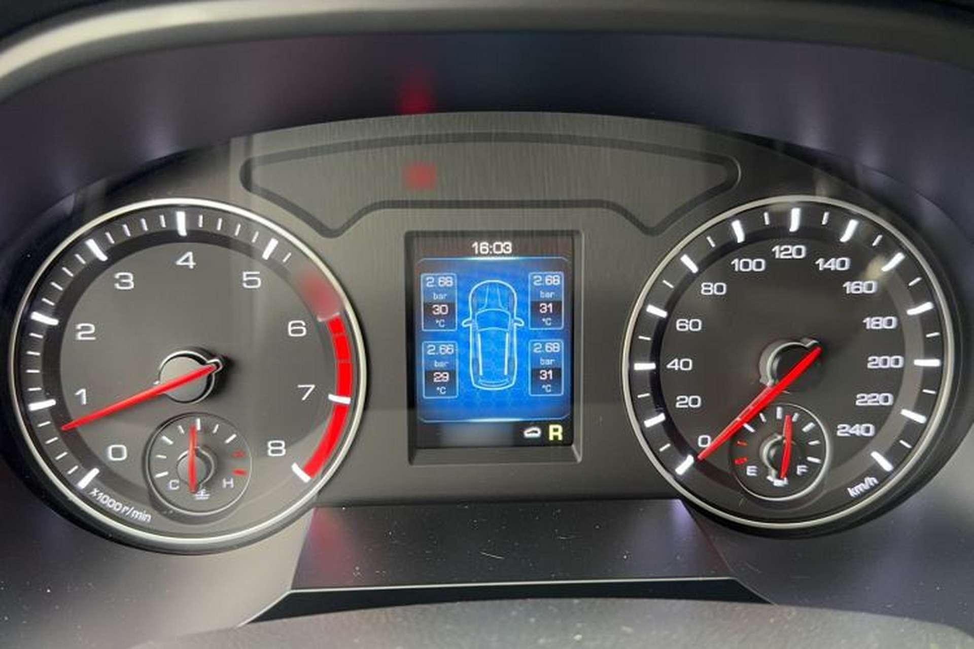Used Haval H6 2018 Red-Label Sport Edition 1.5T Automatic Two-Wheel Drive Prestige Model Interior 8