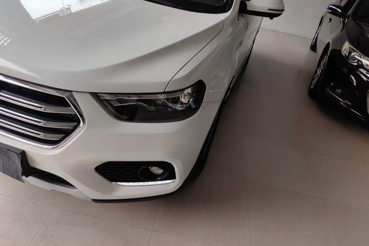 Used Haval H6 2018 Blue Label Sport Edition 1.5T Automatic Two-Wheel Drive Elite Model Left Front Headlight