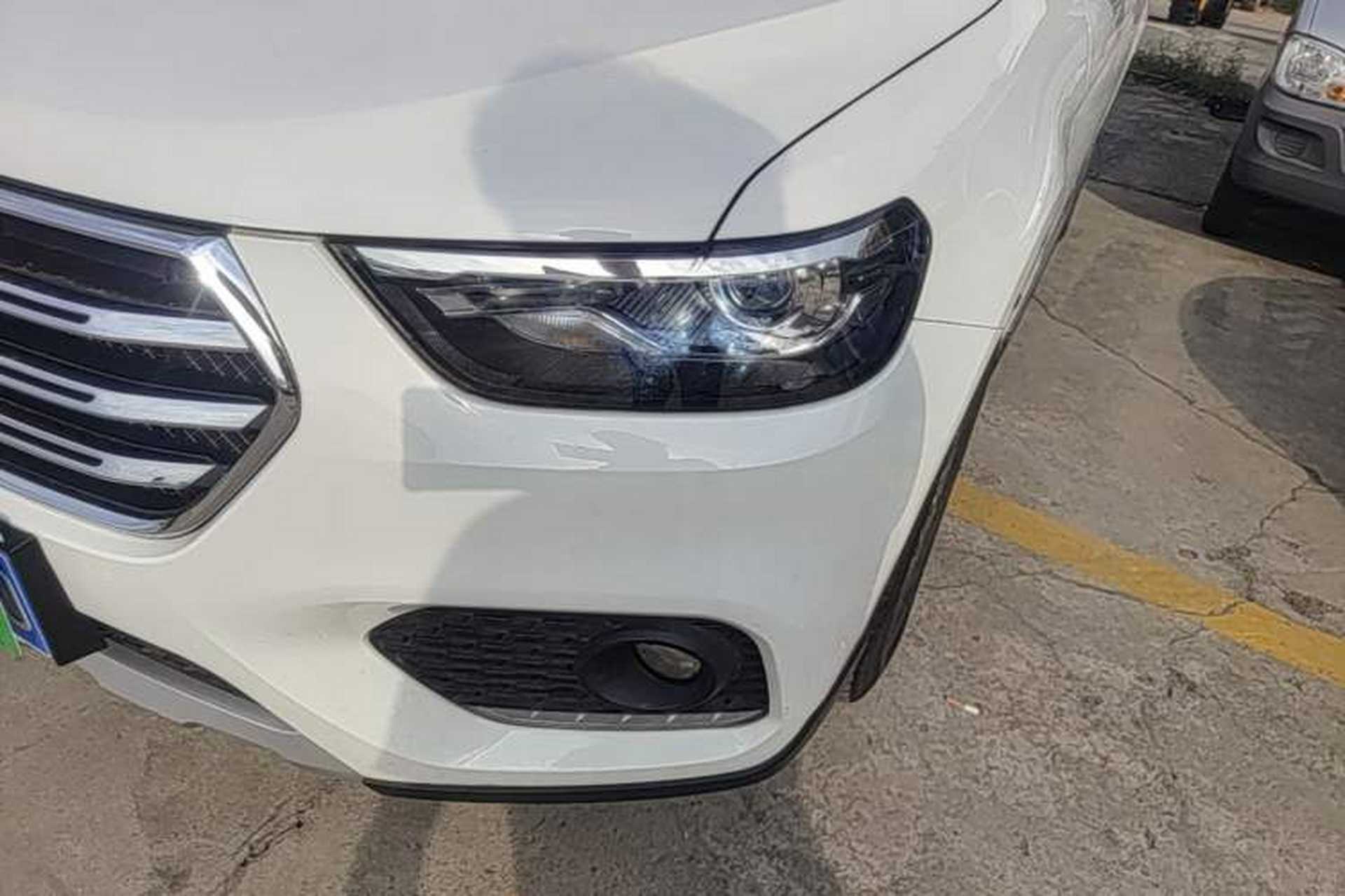 Used Haval H6 2018 Blue Label Sport Edition 1.5T Automatic Two-Wheel Drive Elite Model Left Front Headlight
