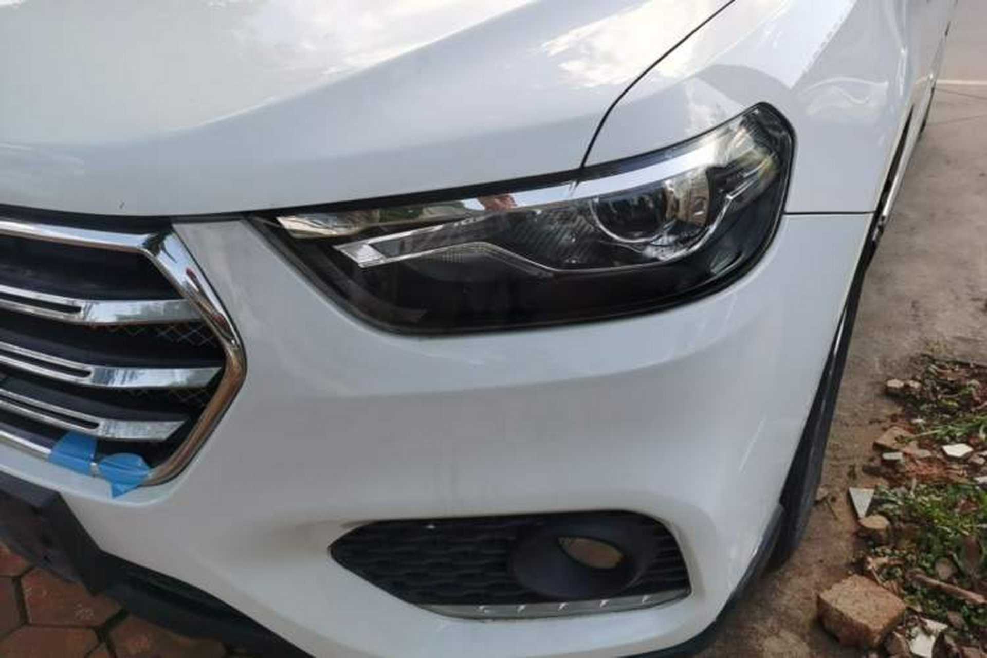 Used Haval H6 2018 Blue Label Sport Edition 1.5T Automatic Two-Wheel Drive Elite Model Left Front Headlight