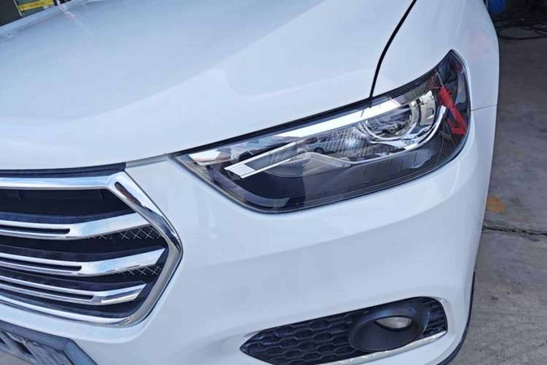 Used Haval H6 2018 Blue Label Sport Edition 1.5T Manual Two-Wheel Drive Elite Model Left Front Headlight