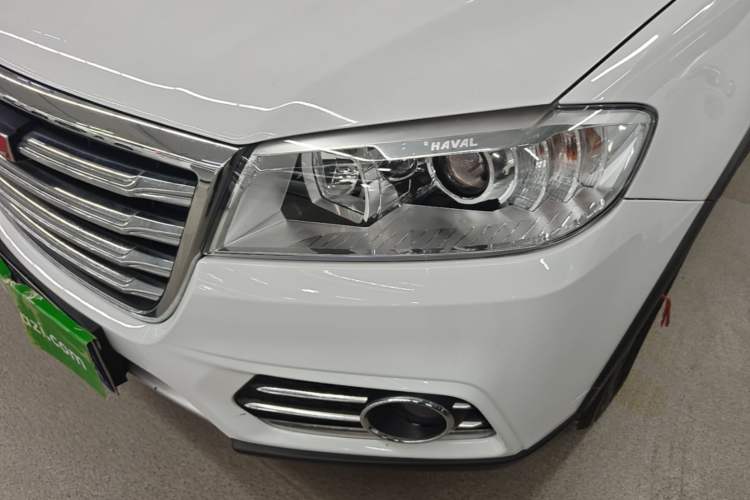 Used Haval H6 2018 Red-Label Sport Version 1.5T Manual Two-Wheel Drive Elite Model Left Front Headlight
