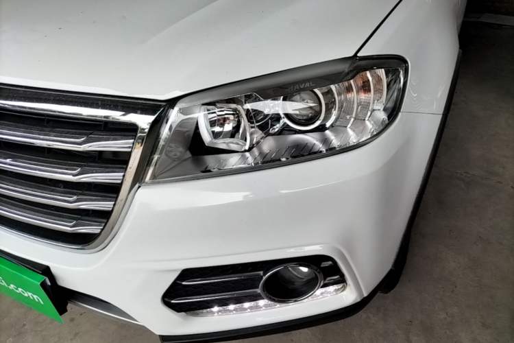 Used Haval H6 2018 Red-Label Sport Edition 1.5T Automatic Two-Wheel Drive Elite Model Left Front Headlight