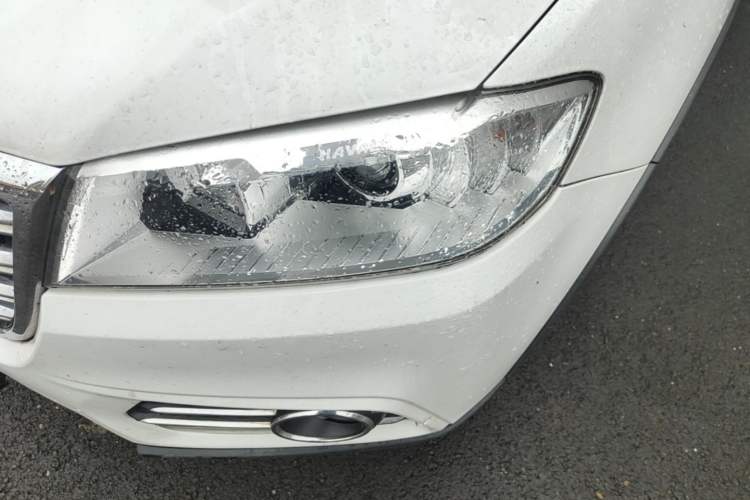 Used Haval H6 2018 Red-Label Sport Edition 1.5T Automatic Two-Wheel Drive Elite Model Left Front Headlight