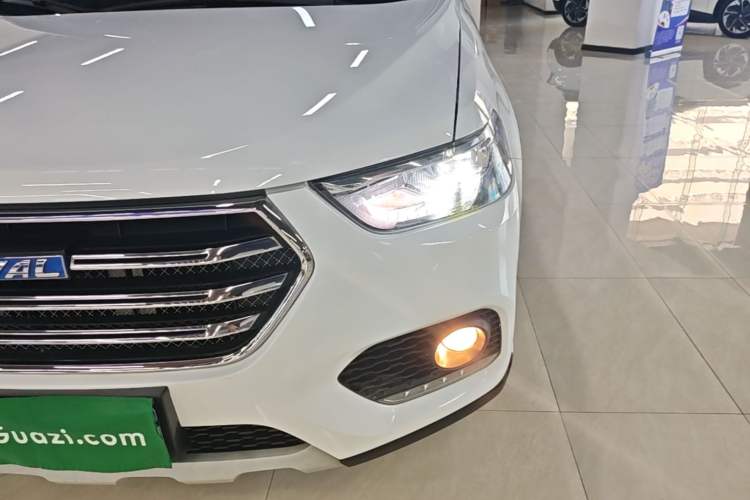 Used Haval H6 2018 Blue Label Sport Edition 1.5T Automatic Two-Wheel Drive Elite Model Left Front Headlight