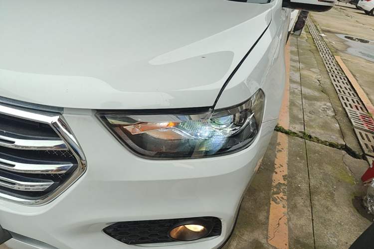 Used Haval H6 2018 Blue Label Sport Edition 1.5T Automatic Two-Wheel Drive Prestige Model Left Front Headlight