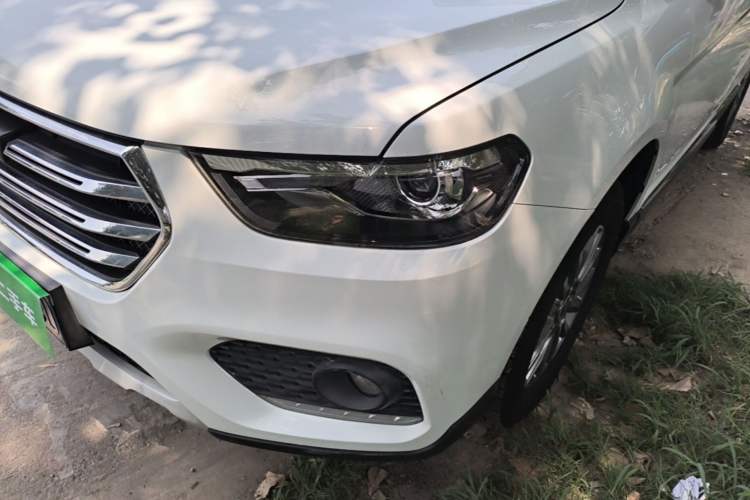 Used Haval H6 2018 Blue Label Sport Edition 1.5T Manual Two-Wheel Drive Elite Model Left Front Headlight