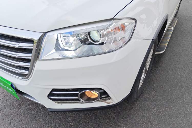 Used Haval H6 2018 Red-Label Sport Edition 1.5T Automatic Two-Wheel Drive Elite Model Left Front Headlight
