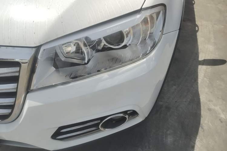 Used Haval H6 2018 Sport Edition 1.5T Manual Two-Wheel Drive Elite Model China V Standard Left Front Headlight