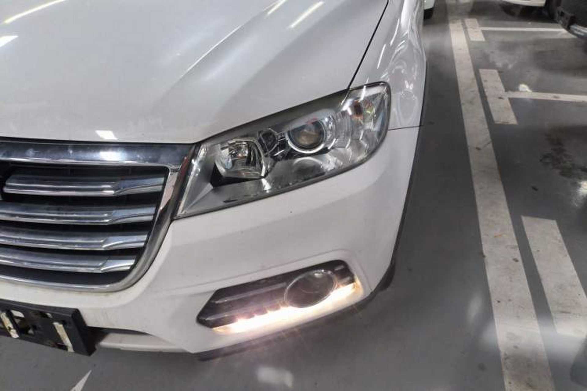 Used Haval H6 2018 Sport Edition 1.5T Manual Two-Wheel Drive Elite Model China V Standard Left Front Headlight