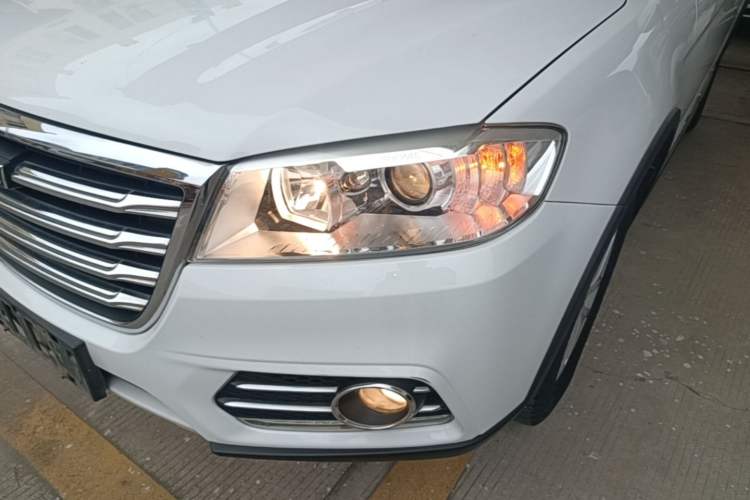 Used Haval H6 2018 Sport Edition 1.5T Manual Two-Wheel Drive Elite Model China V Standard Left Front Headlight