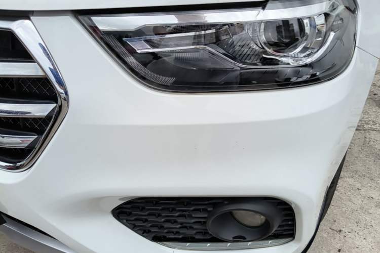Used Haval H6 2018 Blue Label Sport Edition 1.5T Automatic Two-Wheel Drive Elite Model Left Front Headlight