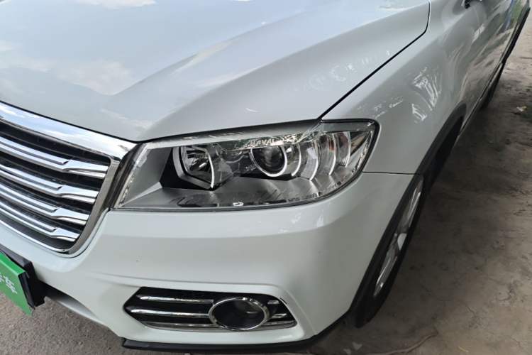 Used Haval H6 2018 Sport Edition 1.5T Automatic Two-Wheel Drive Elite Model China V Standard Left Front Headlight
