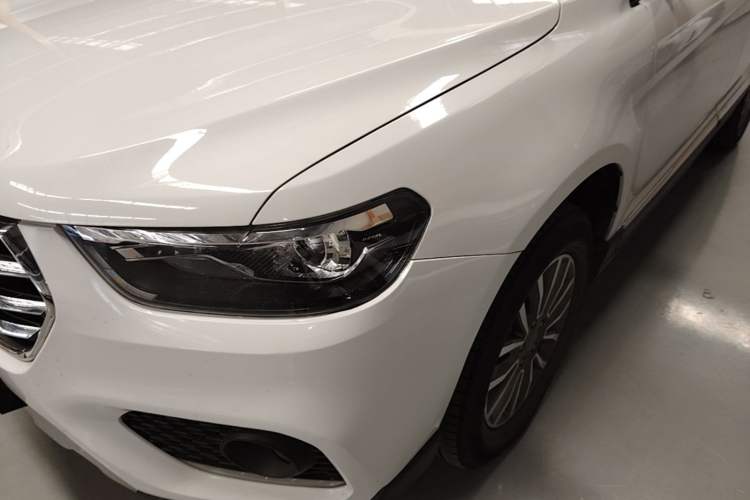 Used Haval H6 2018 Sport Edition 1.5T Automatic Two-Wheel Drive Elite Model China V Standard Left Front Headlight