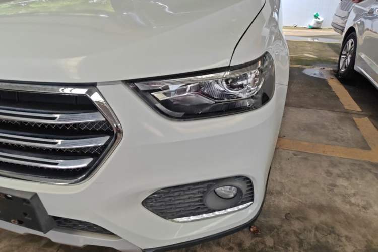 Used Haval H6 2018 Blue Label Sport Edition 1.5T Automatic Two-Wheel Drive Elite Model Left Front Headlight