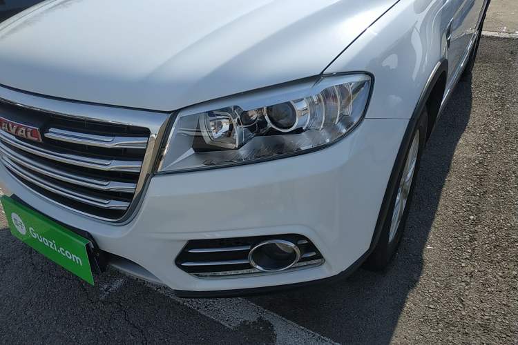 Used Haval H6 2018 Red-Label Sport Edition 1.5T Automatic Two-Wheel Drive Elite Model Left Front Headlight