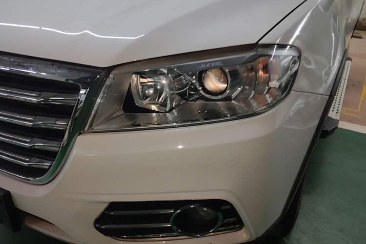 Used Haval H6 2018 Red-Label Sport Edition 1.5T Automatic Two-Wheel Drive Elite Model Left Front Headlight
