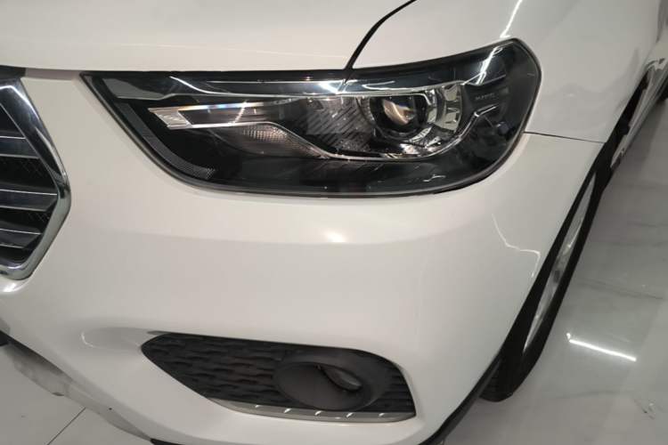 Used Haval H6 2018 Sport Edition 1.5T Automatic Two-Wheel Drive Elite Model China V Standard Left Front Headlight