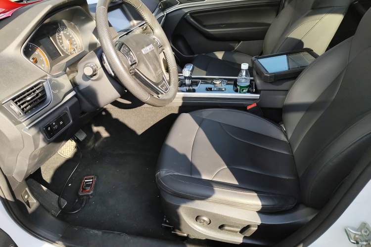Used Haval H6 2018 Sport Edition 1.5T Automatic Two-Wheel Drive Elite Model China V Standard Left Front Seat
