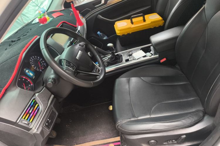 Used Haval H6 2018 Red-Label Sport Version 1.5T Manual Two-Wheel Drive Elite Model Left Front Seat