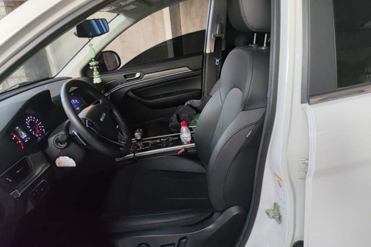 Used Haval H6 2018 Sport Edition 1.5T Automatic Two-Wheel Drive Elite Model China V Standard Left Front Seat