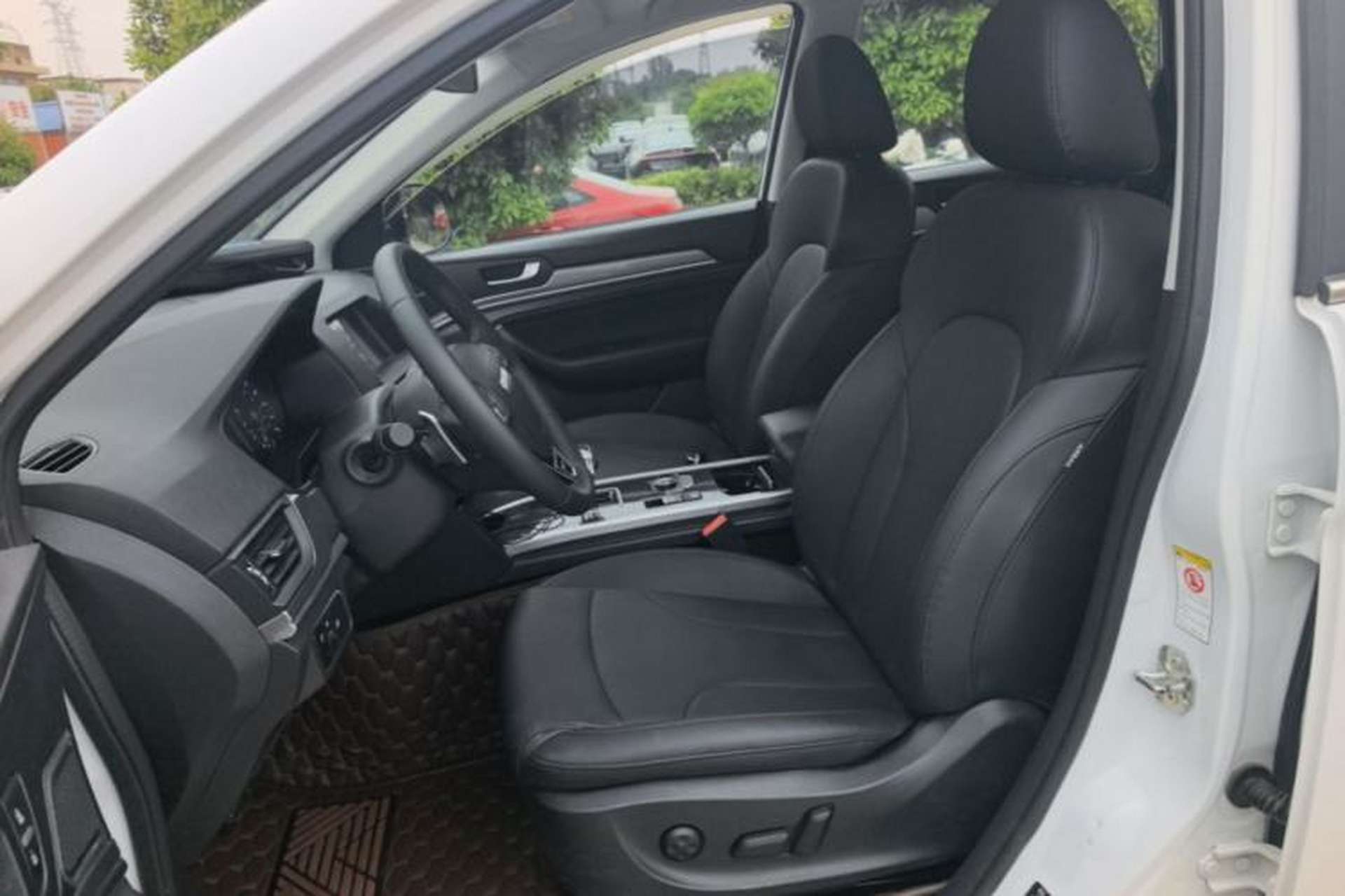 Used Haval H6 2018 Sport Edition 1.5T Automatic Two-Wheel Drive Elite Model China V Standard Left Front Seat