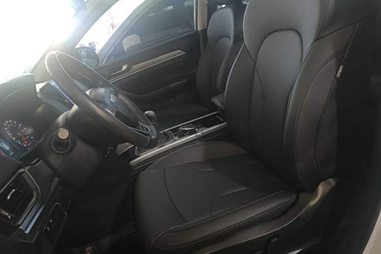 Used Haval H6 2018 Red-Label Sport Version 1.5T Manual Two-Wheel Drive Elite Model Left Front Seat