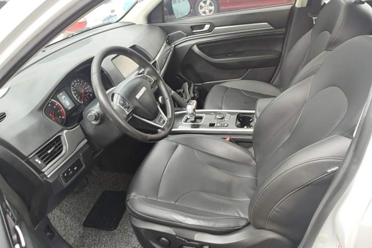 Used Haval H6 2018 Red-Label Sport Edition 1.5T Automatic Two-Wheel Drive Elite Model Left Front Seat