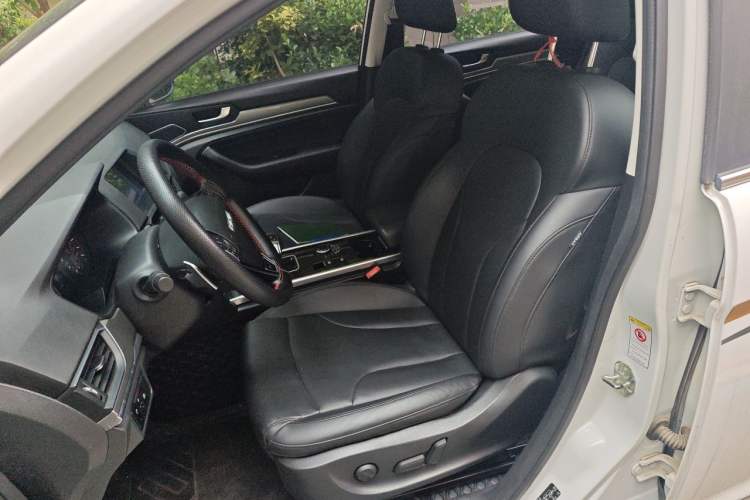 Used Haval H6 2018 Sport Edition 1.5T Automatic Two-Wheel Drive Elite Model China V Standard Left Front Seat