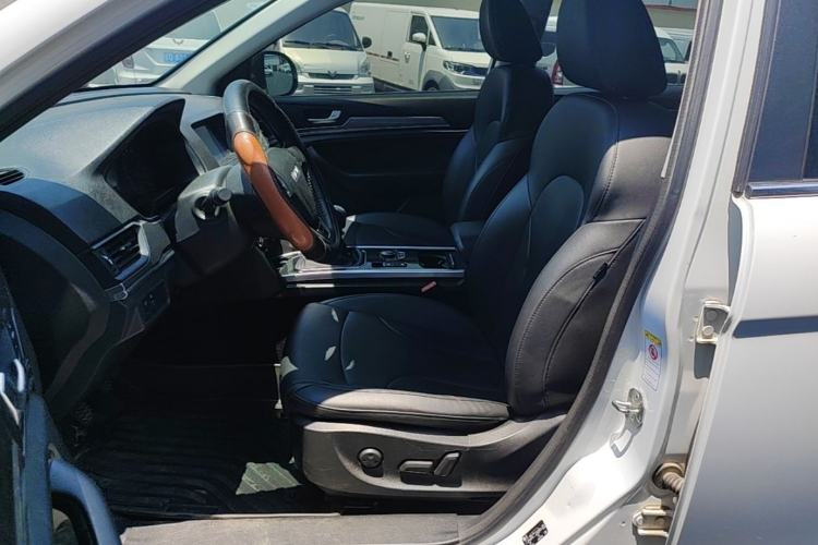 Used Haval H6 2018 Red-Label Sport Version 1.5T Manual Two-Wheel Drive Elite Model Left Front Seat