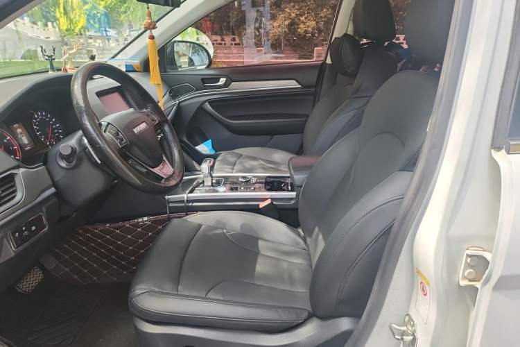 Used Haval H6 2018 Sport Edition 1.5T Automatic Two-Wheel Drive Elite Model China V Standard Left Front Seat