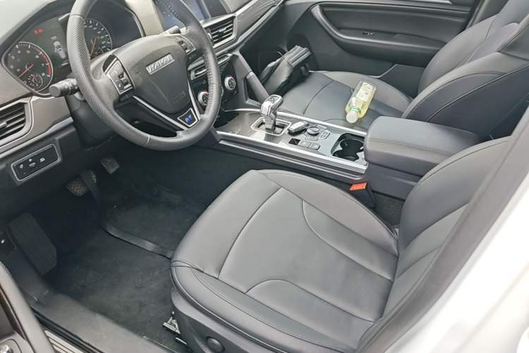 Used Haval H6 2018 Blue Label Sport Edition 1.5T Automatic Two-Wheel Drive Elite Model Left Front Seat