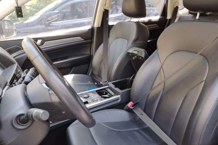 Used Haval H6 2018 Sport Edition 1.5T Manual Two-Wheel Drive Elite Model China V Standard Left Front Seat