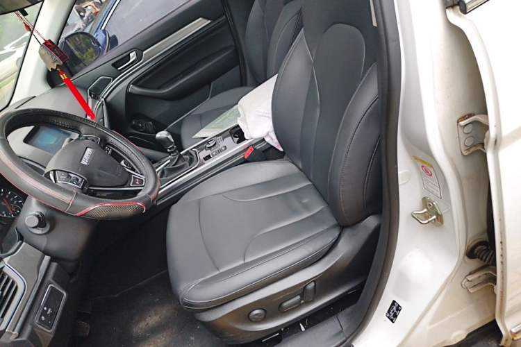 Used Haval H6 2018 Red-Label Sport Version 1.5T Manual Two-Wheel Drive Elite Model Left Front Seat