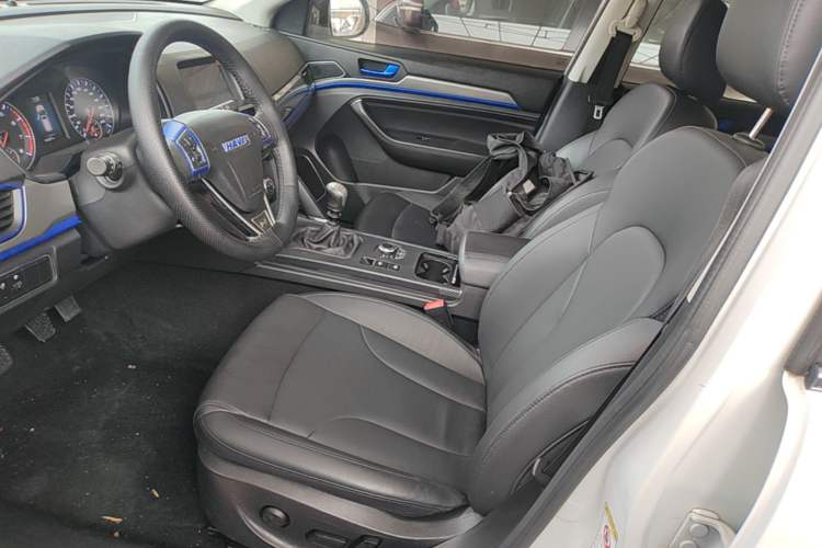 Used Haval H6 2018 Sport Edition 1.5T Manual Two-Wheel Drive Elite Model China V Standard Left Front Seat