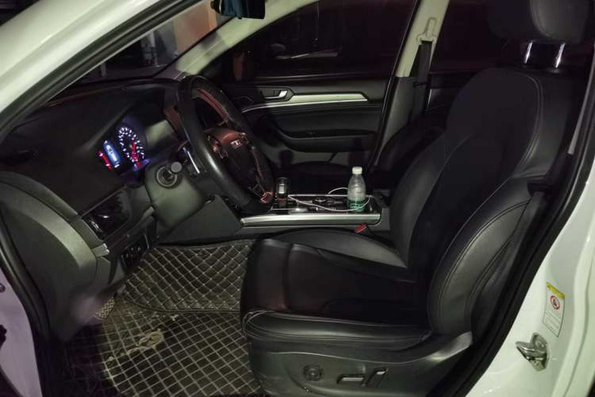 Used Haval H6 2018 Sport Edition 1.5T Automatic Two-Wheel Drive Elite Model China V Standard Left Front Seat