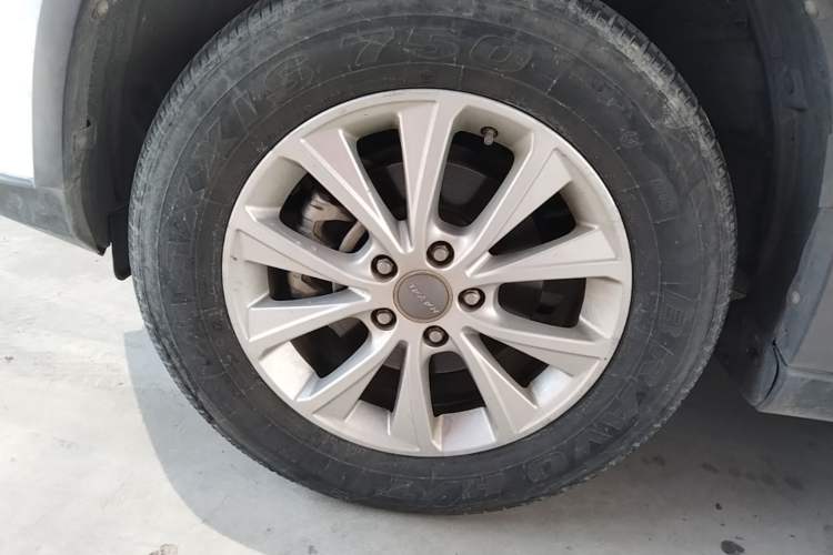 Used Haval H6 2018 Red-Label Sport Edition 1.5T Automatic Two-Wheel Drive Elite Model Left Front Wheel Hub