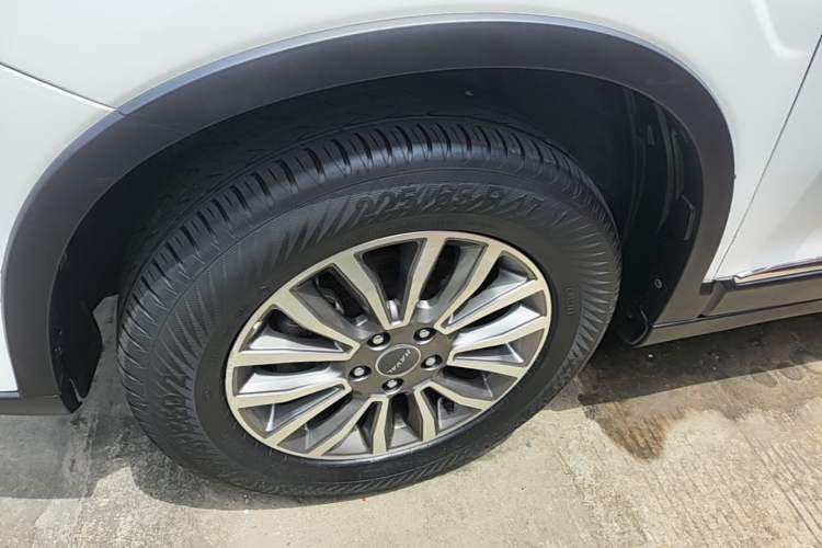 Used Haval H6 2018 Red-Label Sport Edition 1.5T Automatic Two-Wheel Drive Elite Model Left Front Wheel Hub