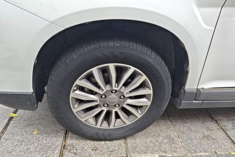 Used Haval H6 2018 Blue Label Sport Edition 1.5T Automatic Two-Wheel Drive Elite Model Left Front Wheel Hub