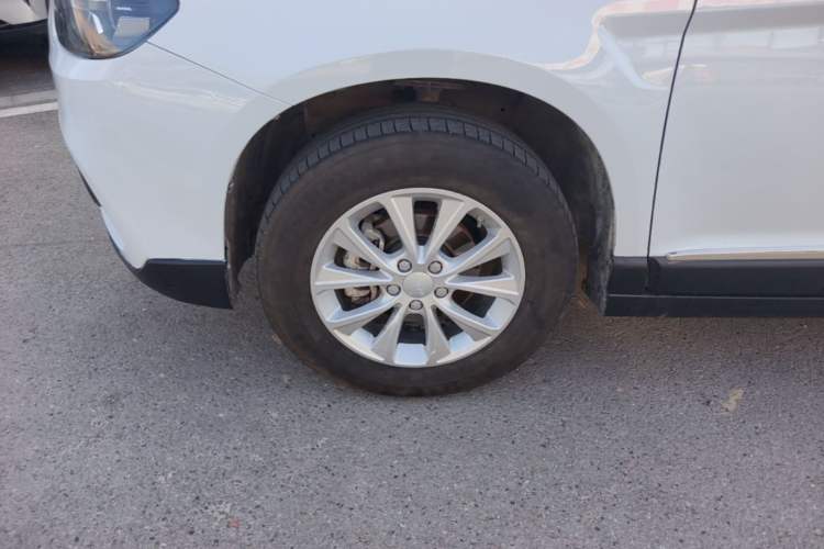 Used Haval H6 2018 Blue Label Sport Edition 1.5T Automatic Two-Wheel Drive Elite Model Left Front Wheel Hub