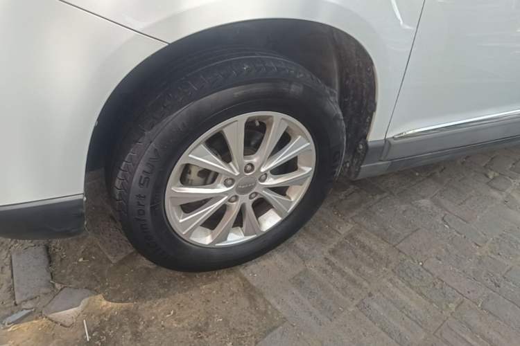 Used Haval H6 2018 Sport Edition 1.5T Automatic Two-Wheel Drive Elite Model China V Standard Left Front Wheel Hub