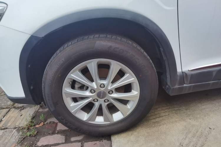 Used Haval H6 2018 Red-Label Sport Edition 1.5T Automatic Two-Wheel Drive Elite Model Left Front Wheel Hub