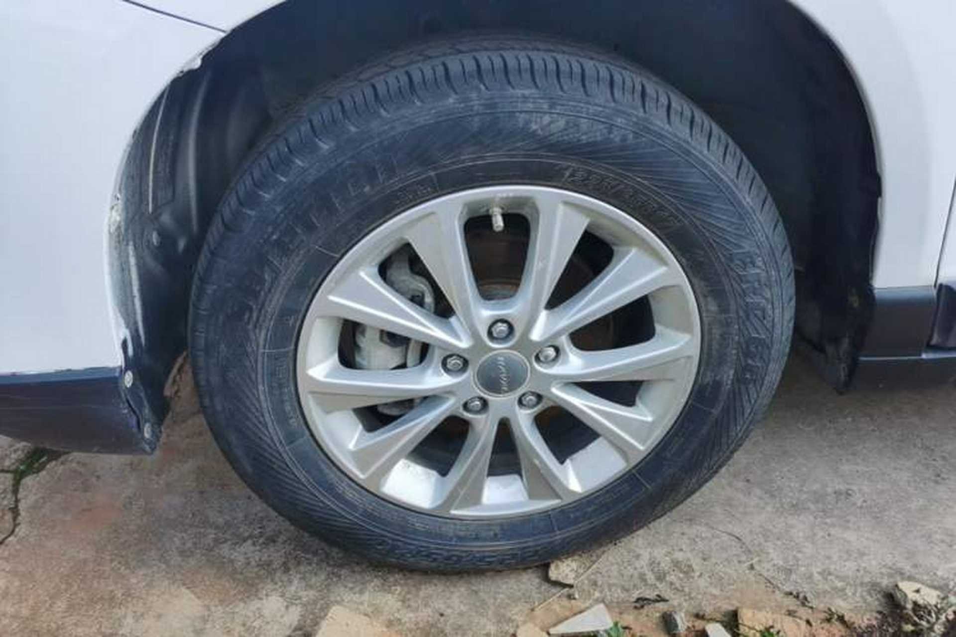Used Haval H6 2018 Blue Label Sport Edition 1.5T Automatic Two-Wheel Drive Elite Model Left Front Wheel Hub