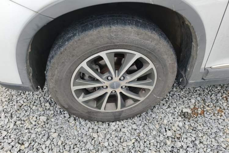 Used Haval H6 2018 Red-Label Sport Edition 1.5T Automatic Two-Wheel Drive Elite Model Left Front Wheel Hub