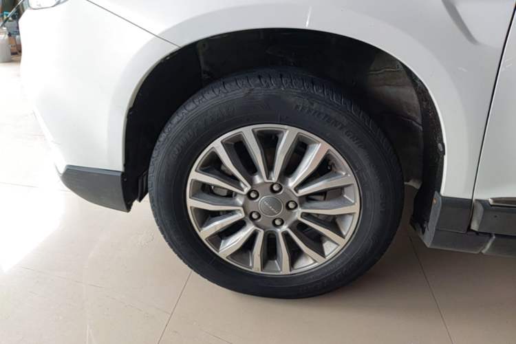 Used Haval H6 2018 Blue Label Sport Edition 1.5T Automatic Two-Wheel Drive Elite Model Left Front Wheel Hub